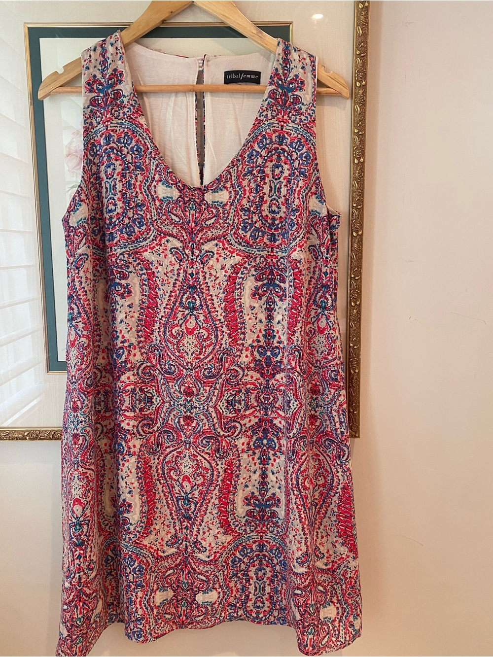 Tribal femme Quebec Designer Pink Paisley Sleeveless Dress